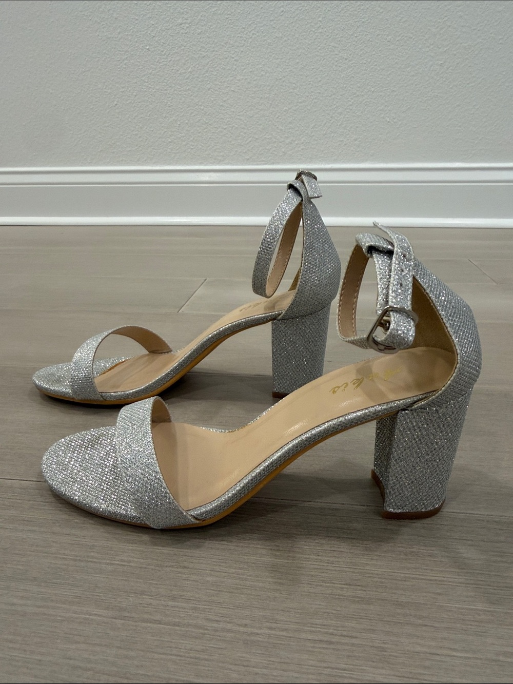 Ankis Women’s Silver Glitter Block Heel with 2.75 inch heel.  - Size 8
